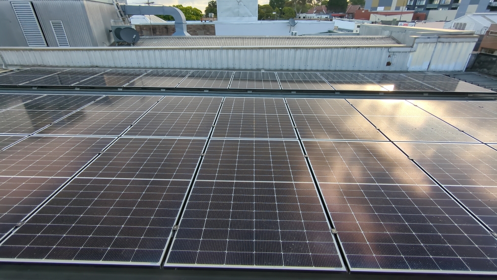 13.20kWp, 30 x 440W, Earlwood, 06