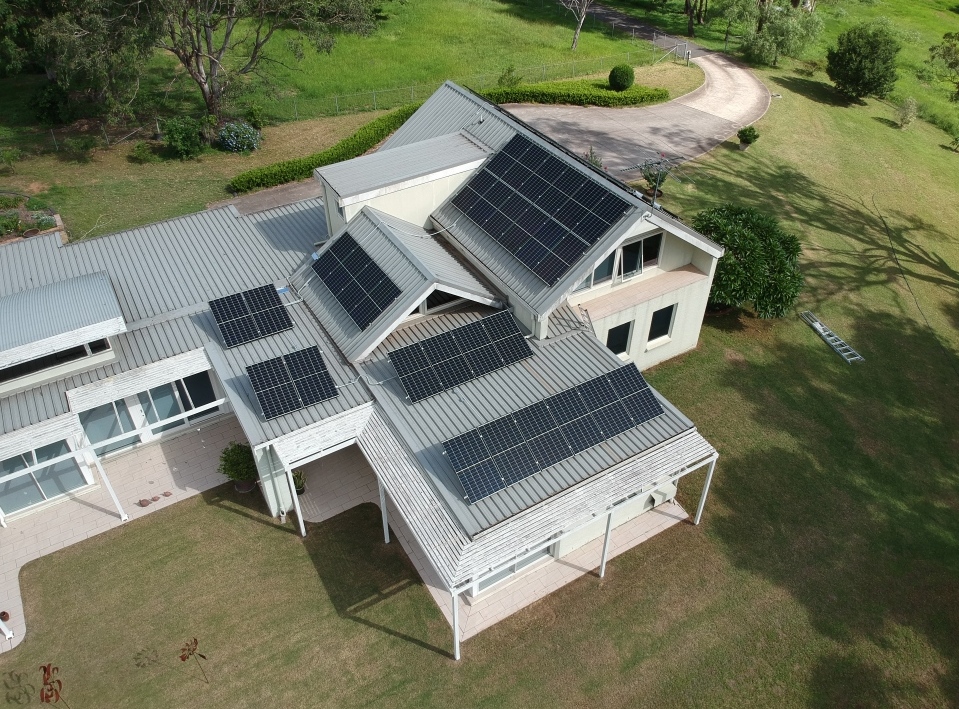 15.75kWp, 50 x 315W, Mount Vernon, 02