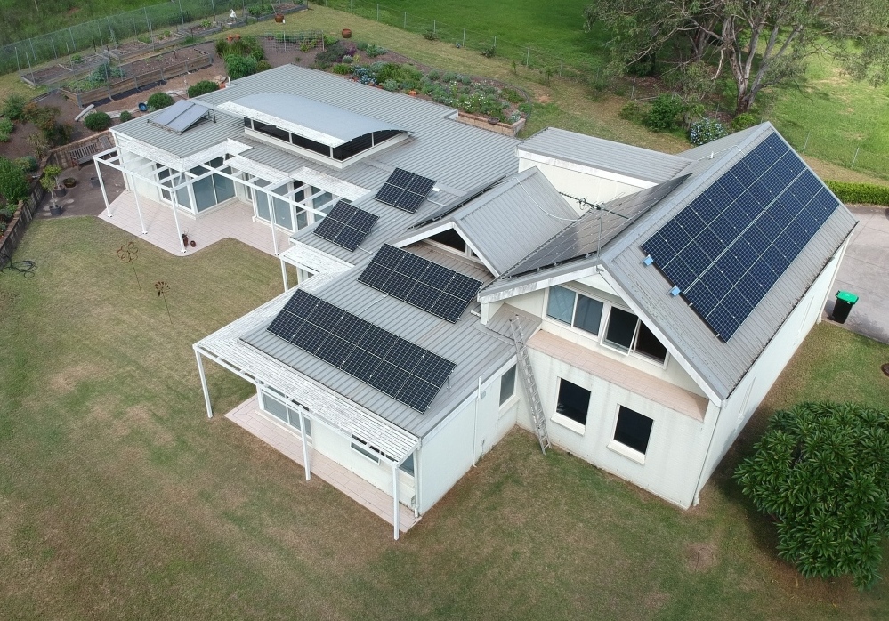 15.75kWp, 50 x 315W, Mount Vernon, 03