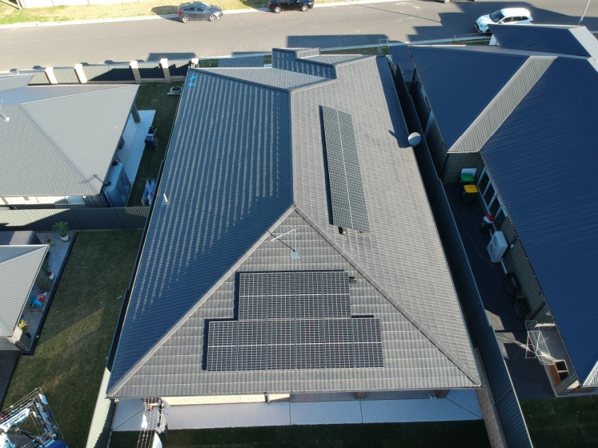 6.66kWp, 18 x 370W, Leppington, 03