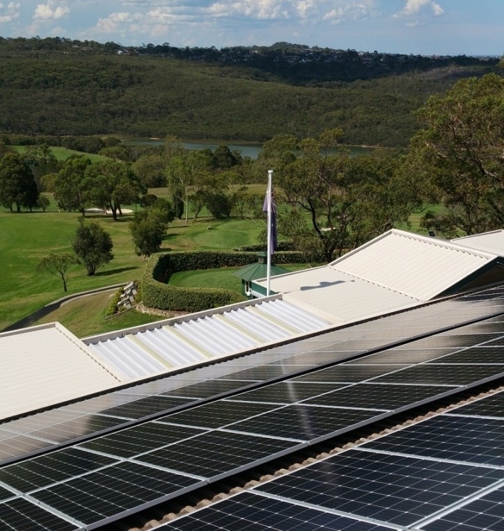 90kWp, 306 x 290W, Seaforth, 07